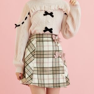 Liz Lisa Ribbon Brooch Check Skirt